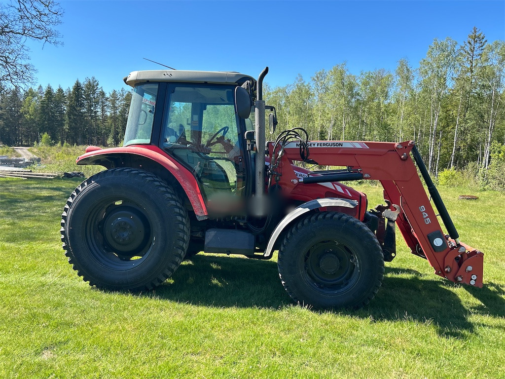 MASSEY FERGUSON 5435 med frontlastare och redskap - Tractor: foto 2 MASSEY FERGUSON 5435 med frontlastare och redskap - Tractor: foto 2