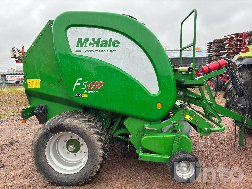 McHale F5600 - Rotoempacadora: foto 3 McHale F5600 - Rotoempacadora: foto 3