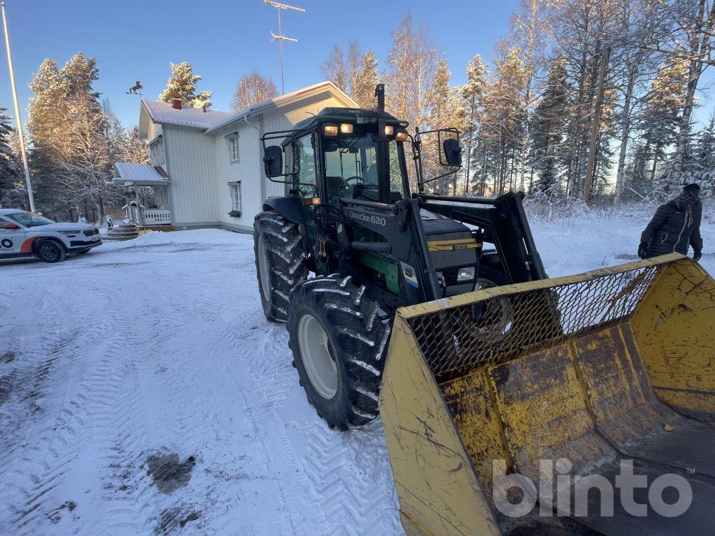 VALMET 700 4WD - Tractor: foto 4 VALMET 700 4WD - Tractor: foto 4