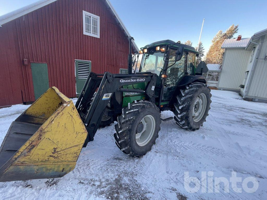 VALMET 700 4WD - Tractor: foto 1 VALMET 700 4WD - Tractor: foto 1
