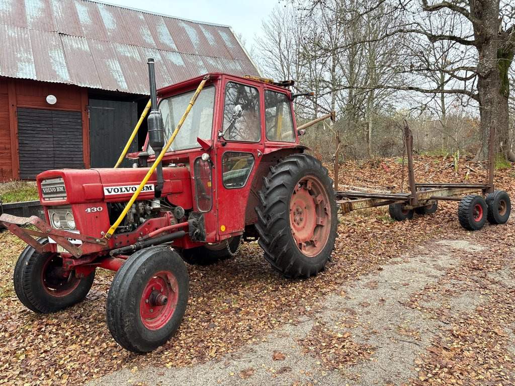 VOLVO-BM T 430 - Tractor forestal: foto 1 VOLVO-BM T 430 - Tractor forestal: foto 1
