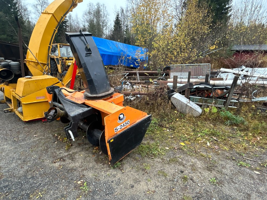 Vestbjörn s-2450 - Soplador de nieve: foto 1 Vestbjörn s-2450 - Soplador de nieve: foto 1