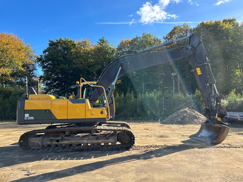 Volvo EC 220DL - Excavadora de cadenas: foto 4 Volvo EC 220DL - Excavadora de cadenas: foto 4
