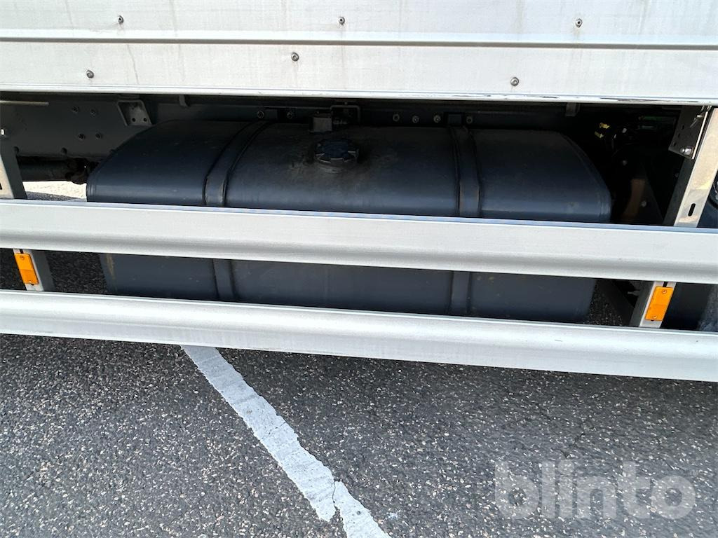 Camión caja cerrada Volvo FL280 4x2 SKAB Öpp. sida / Zepro: foto 30