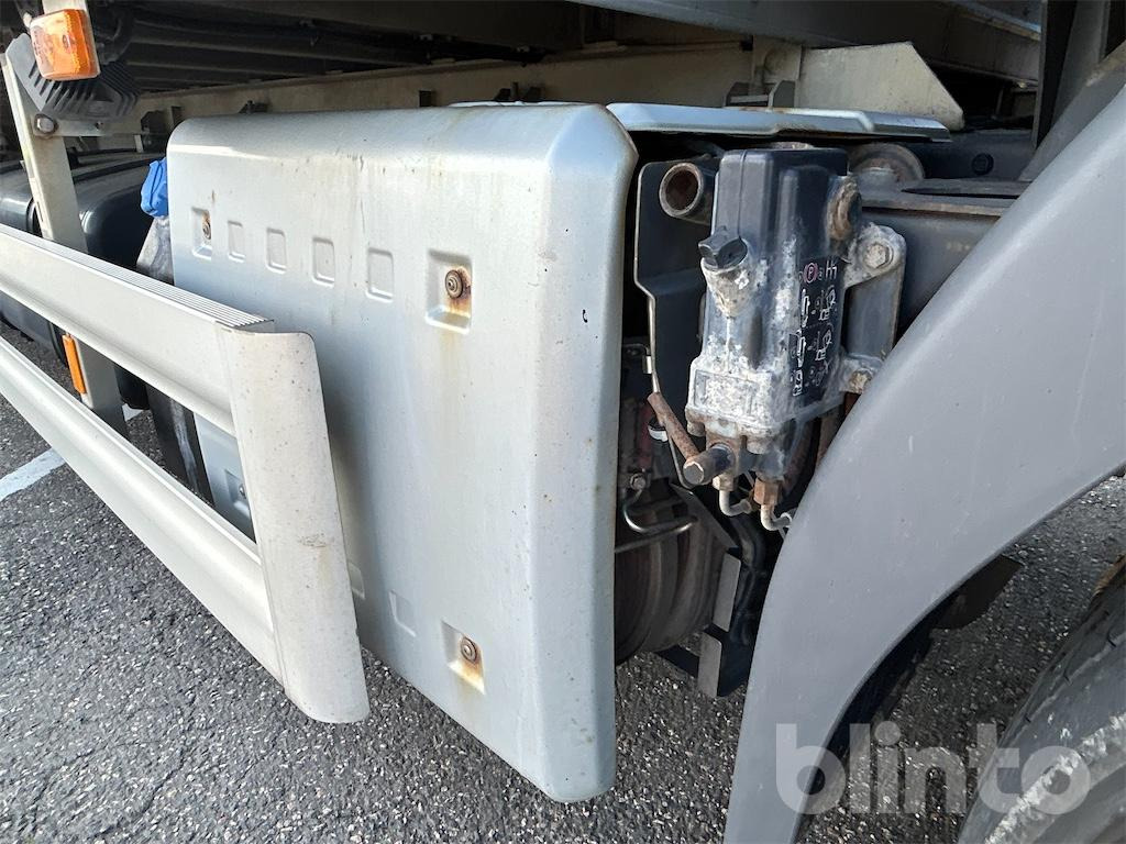Camión caja cerrada Volvo FL280 4x2 SKAB Öpp. sida / Zepro: foto 25