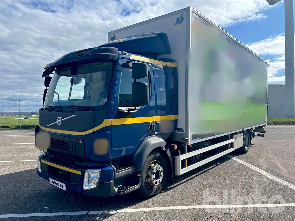 Volvo FL280 4x2 SKAB Öpp. sida / Zepro - Camión caja cerrada: foto 1 Volvo FL280 4x2 SKAB Öpp. sida / Zepro - Camión caja cerrada: foto 1