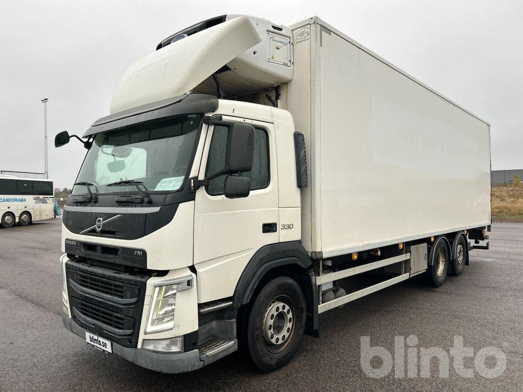 Volvo FM330 6x2 JPGS - Carrier 2-zon - Camión frigorífico: foto 1 Volvo FM330 6x2 JPGS - Carrier 2-zon - Camión frigorífico: foto 1