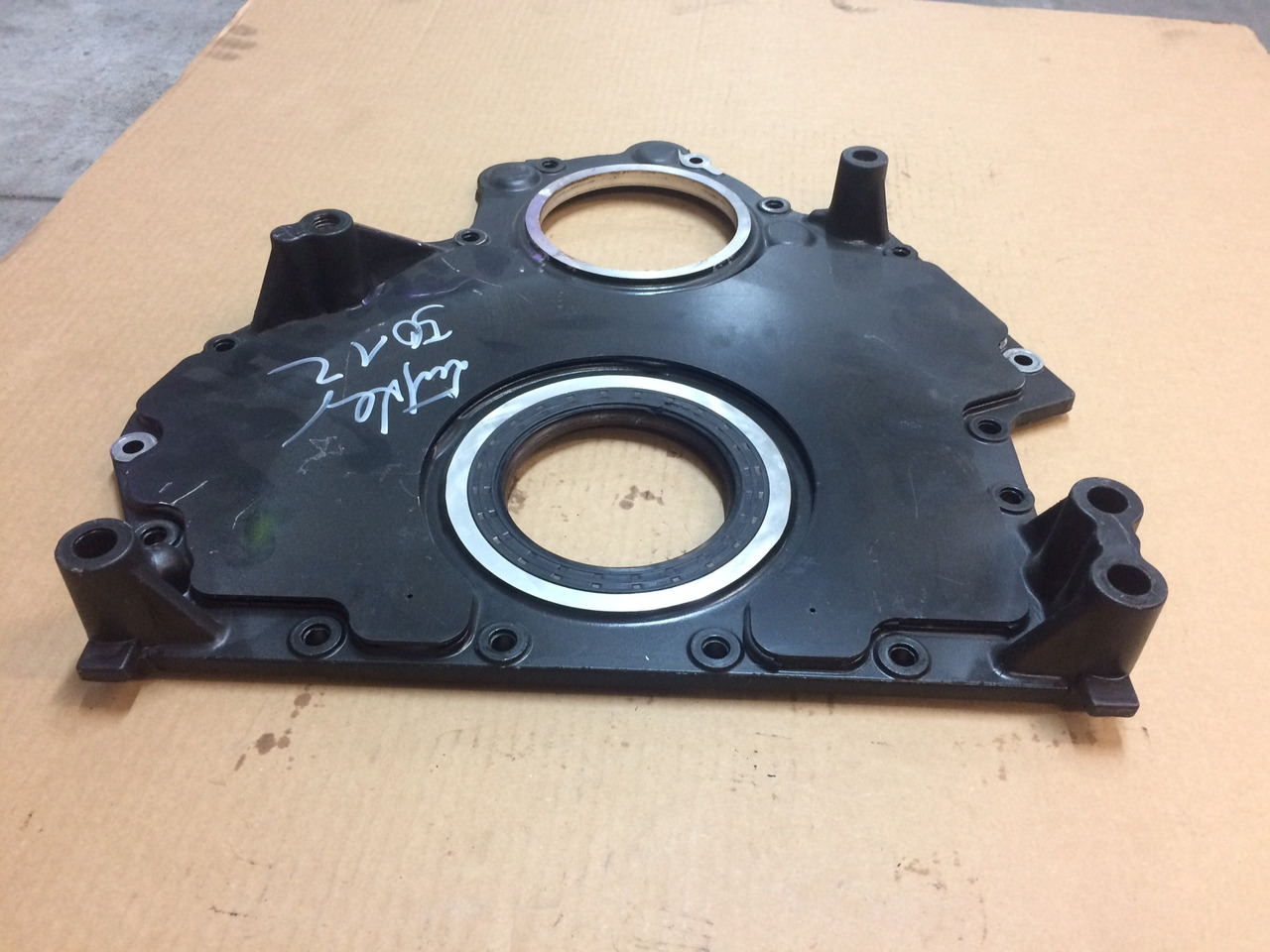 COPERCHIO BASAMENTO MAN 51015015025 - Cárter para Camión: foto 4 COPERCHIO BASAMENTO MAN 51015015025 - Cárter para Camión: foto 4