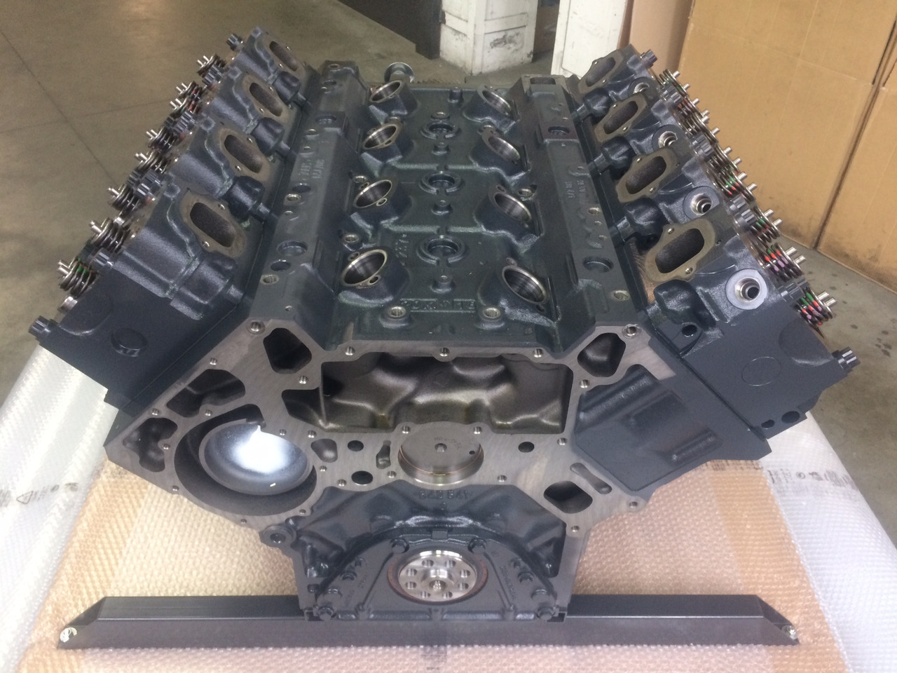 MOTORE MERCEDES OM502LA V8 - Motor: foto 1 MOTORE MERCEDES OM502LA V8 - Motor: foto 1