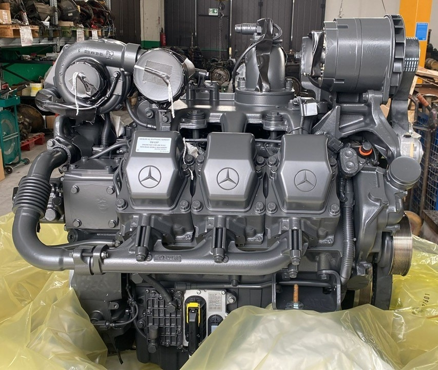 Motore Mercedes OM501LA.E3A/1 - Variante 941.991 - Motor: foto 1 Motore Mercedes OM501LA.E3A/1 - Variante 941.991 - Motor: foto 1