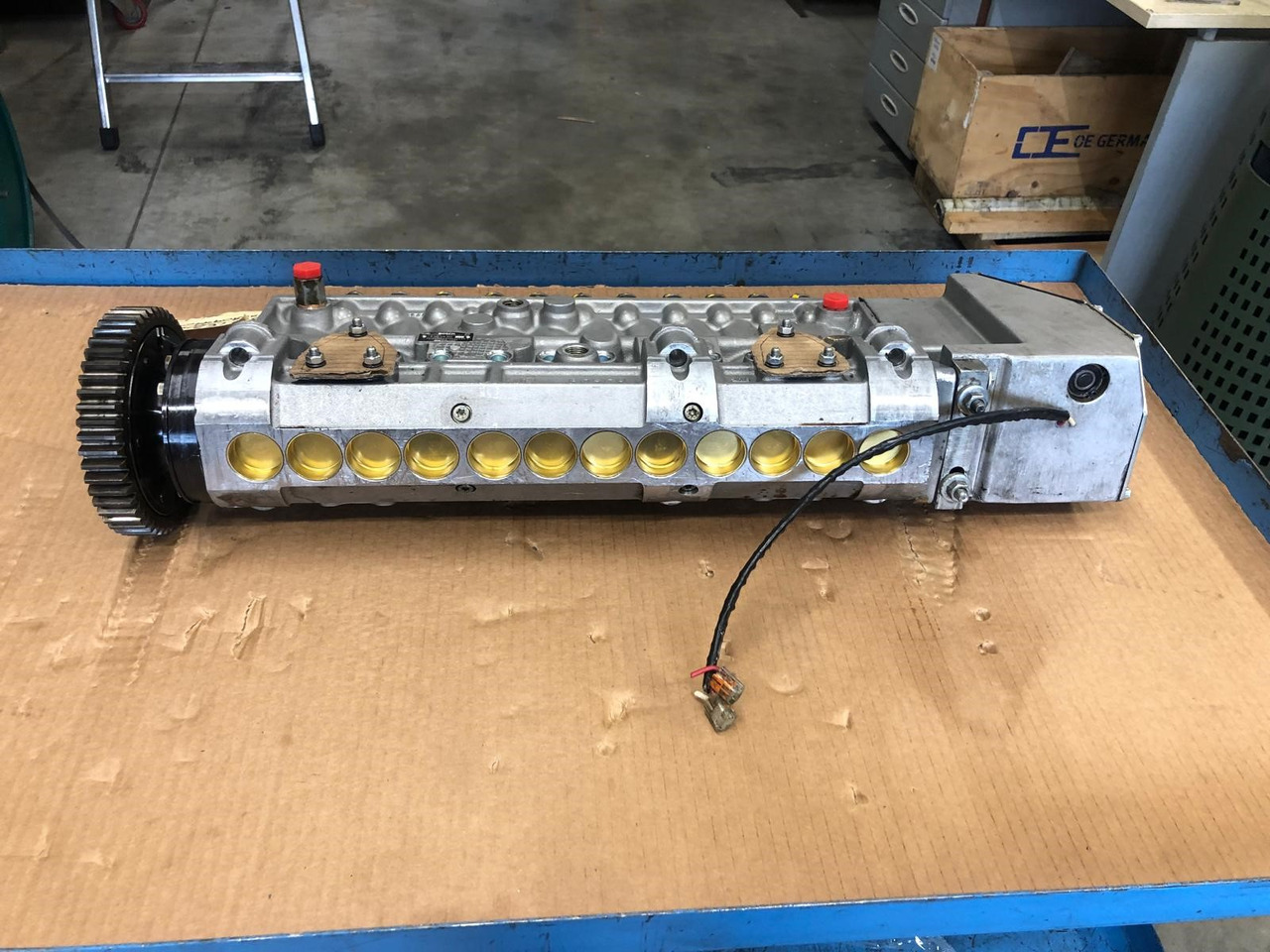 POMPA INIEZIONE MOTORE MAN D2842 - Bomba de combustible: foto 5 POMPA INIEZIONE MOTORE MAN D2842 - Bomba de combustible: foto 5