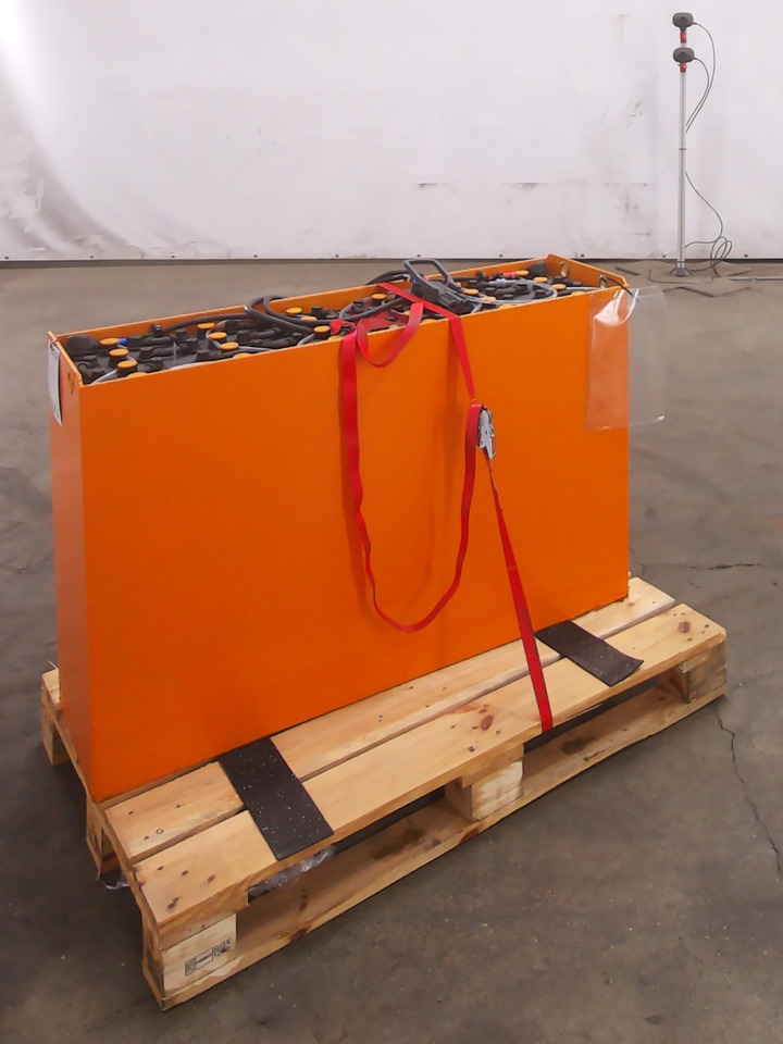 Avb 48V620AH - Acumulador para Equipo de manutención: foto 1 Avb 48V620AH - Acumulador para Equipo de manutención: foto 1