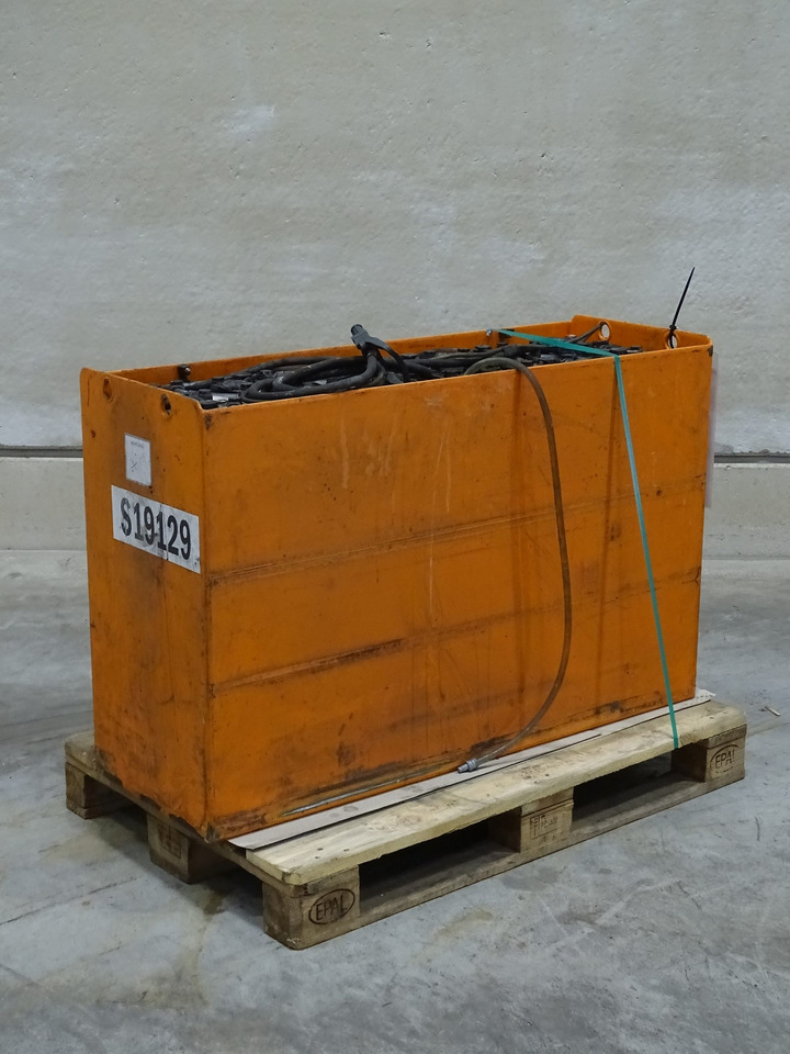 Habat 48V775AH - Acumulador para Equipo de manutención: foto 1 Habat 48V775AH - Acumulador para Equipo de manutención: foto 1