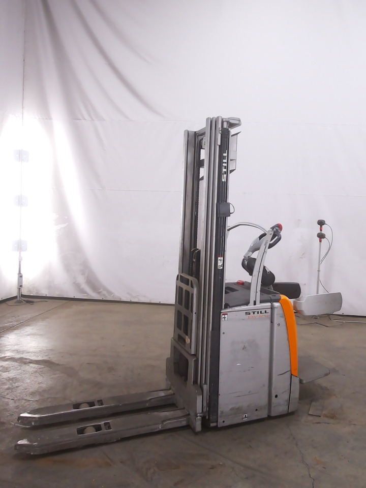 Still EXV-SF16I - Apilador: foto 1 Still EXV-SF16I - Apilador: foto 1