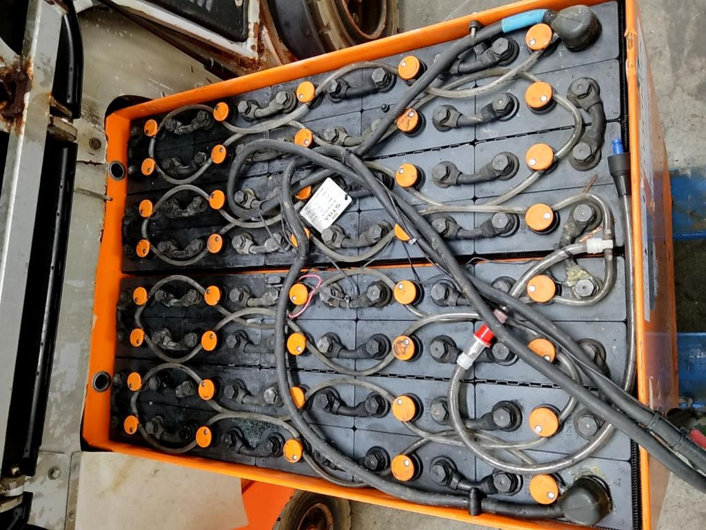 Still RX60-30 - Carretilla elevadora eléctrica: foto 4 Still RX60-30 - Carretilla elevadora eléctrica: foto 4