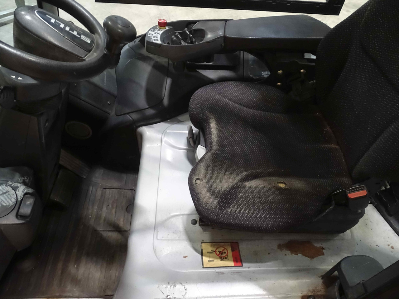 Still RX60-35 - Carretilla elevadora eléctrica: foto 3 Still RX60-35 - Carretilla elevadora eléctrica: foto 3