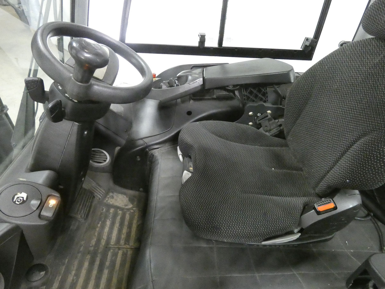 Still RX60-35/GETRÄNKE - Carretilla elevadora eléctrica: foto 3 Still RX60-35/GETRÄNKE - Carretilla elevadora eléctrica: foto 3