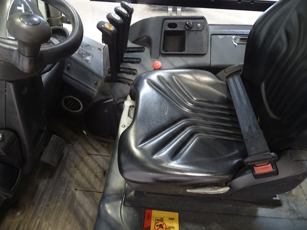 Still RX60-45 - Carretilla elevadora eléctrica: foto 3 Still RX60-45 - Carretilla elevadora eléctrica: foto 3