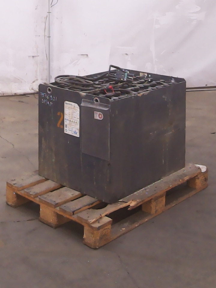 Weitere 48V625AH - Acumulador para Equipo de manutención: foto 2 Weitere 48V625AH - Acumulador para Equipo de manutención: foto 2