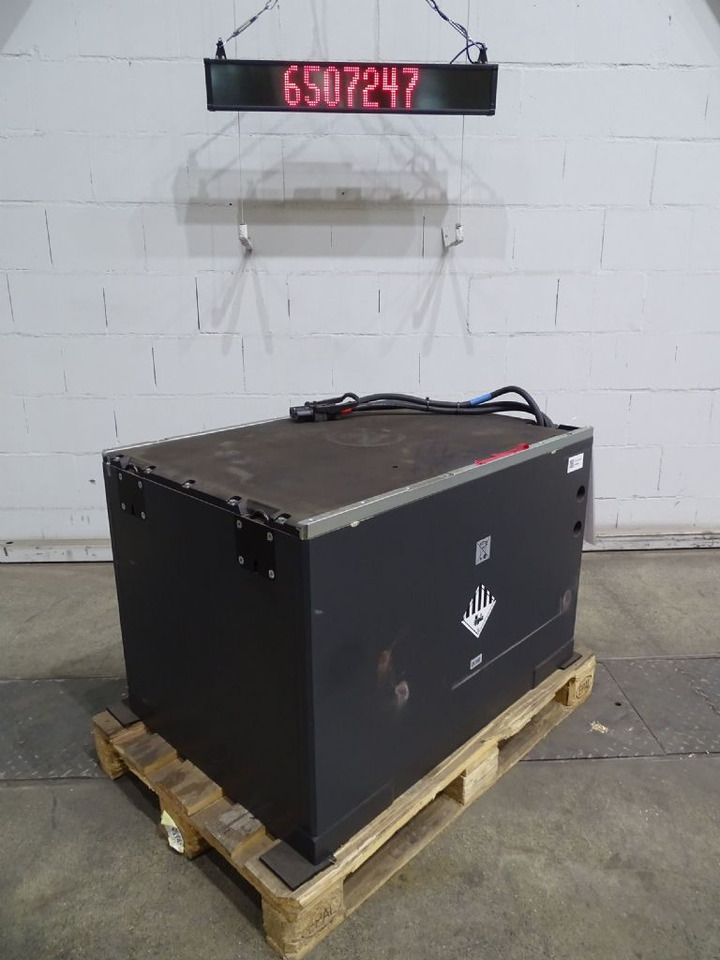 Weitere LI-IONBATTERIE90V - Acumulador para Equipo de manutención: foto 2 Weitere LI-IONBATTERIE90V - Acumulador para Equipo de manutención: foto 2