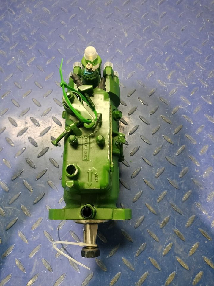 JOHN DEERE 6605/Injection Pump Delphi Injection Pump - Pieza universal para Tractor: foto 2 JOHN DEERE 6605/Injection Pump Delphi Injection Pump - Pieza universal para Tractor: foto 2