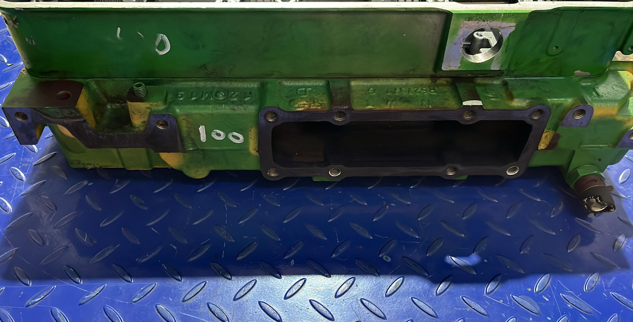 JOHN DEERE CHIULASA JOHN DEERE 4045 - Motor y piezas: foto 3 JOHN DEERE CHIULASA JOHN DEERE 4045 - Motor y piezas: foto 3