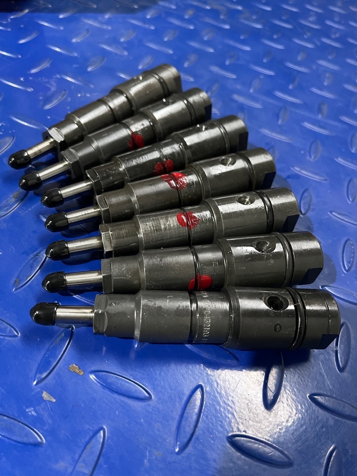 Mercedes Atego Axor Citaro Unimog Injector 0432191501 - Inyector para Camión: foto 1 Mercedes Atego Axor Citaro Unimog Injector 0432191501 - Inyector para Camión: foto 1