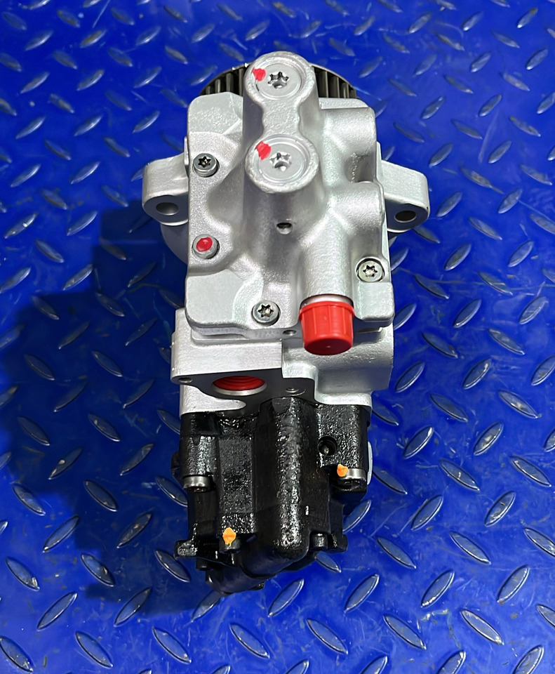 Mercedes Atego OM934 Euro 6 High Pressure Pump OM934 - Bomba de combustible para Camión: foto 3 Mercedes Atego OM934 Euro 6 High Pressure Pump OM934 - Bomba de combustible para Camión: foto 3