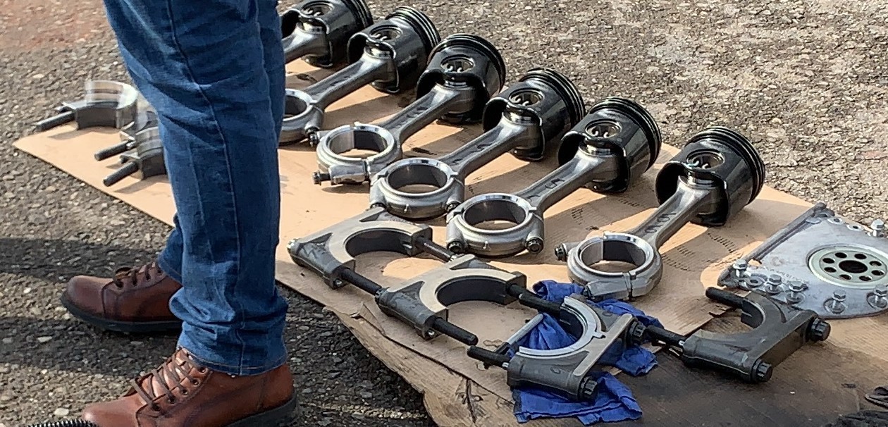 Mercedes Piston OM471 Actros Euro 6 - Pistones/ Anillos/ Bujes para Camión: foto 1 Mercedes Piston OM471 Actros Euro 6 - Pistones/ Anillos/ Bujes para Camión: foto 1