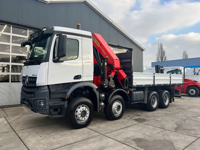 Mercedes-Benz Arocs 4140 K 8x4 Crane Truck - Camión grúa: foto 1 Mercedes-Benz Arocs 4140 K 8x4 Crane Truck - Camión grúa: foto 1