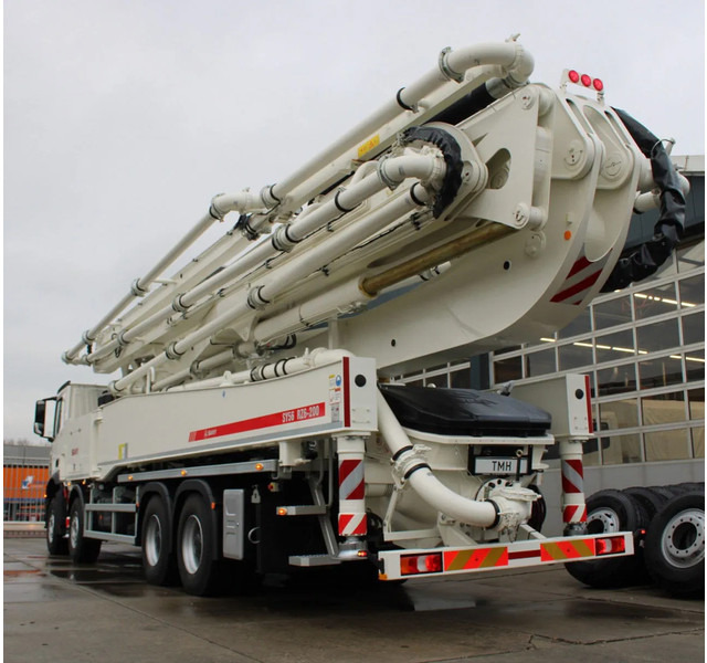 Mercedes-Benz Arocs 4840 8x4 Sany SY56 Concrete pump Build by Putzmeister - Bomba de hormigón: foto 3 Mercedes-Benz Arocs 4840 8x4 Sany SY56 Concrete pump Build by Putzmeister - Bomba de hormigón: foto 3