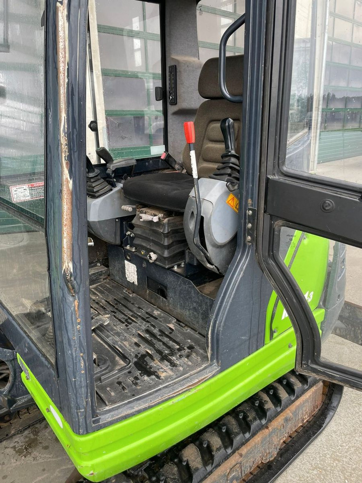 Kubota KX61-3 - Miniexcavadora: foto 4 Kubota KX61-3 - Miniexcavadora: foto 4