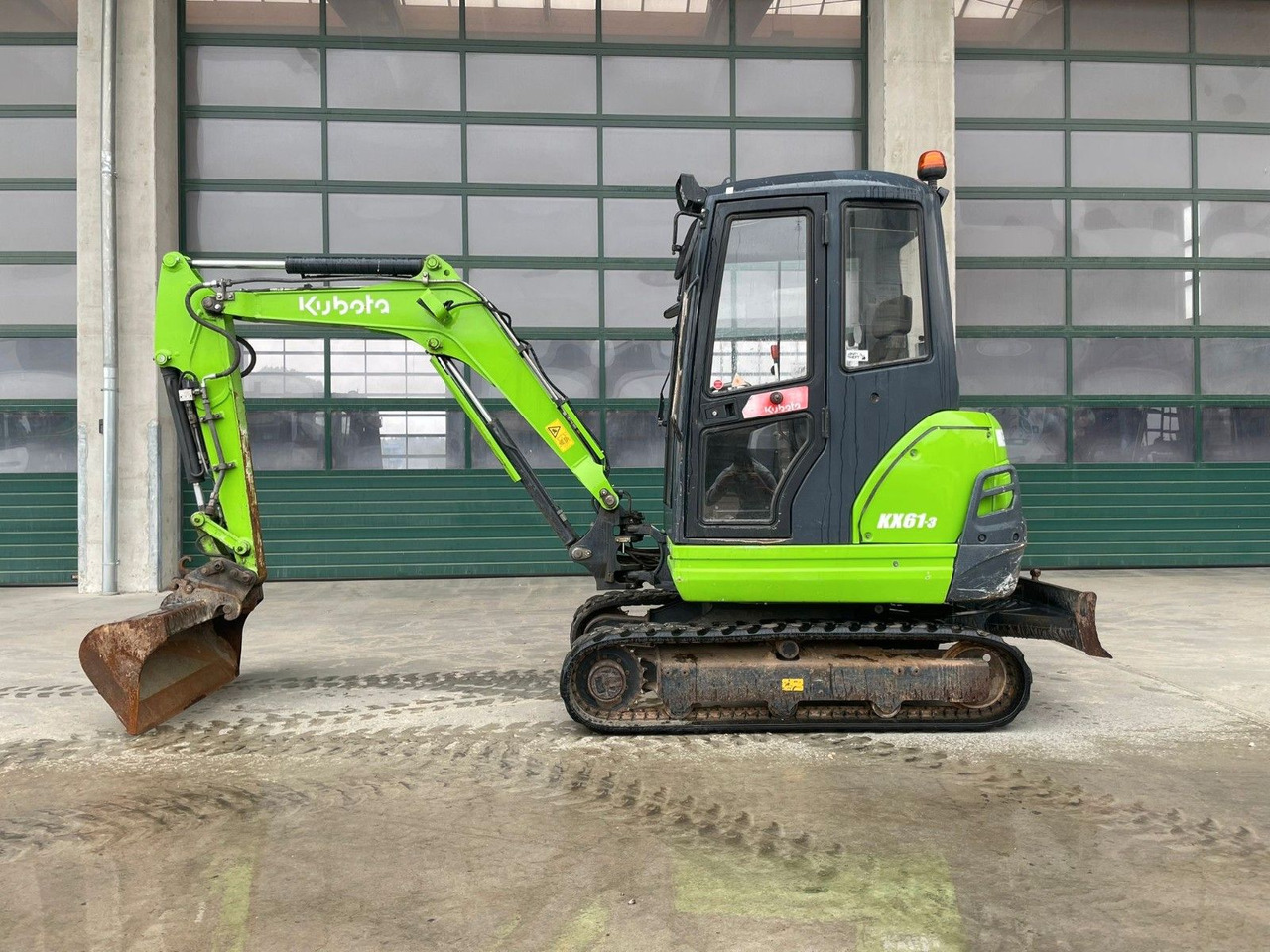 Kubota KX61-3 - Miniexcavadora: foto 1 Kubota KX61-3 - Miniexcavadora: foto 1