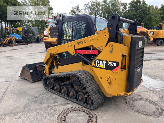 Cat 257D - Minicargadora: foto 4 Cat 257D - Minicargadora: foto 4