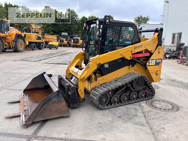 Cat 257D - Minicargadora: foto 1 Cat 257D - Minicargadora: foto 1
