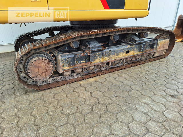 Excavadora de cadenas Cat 352FL: foto 22
