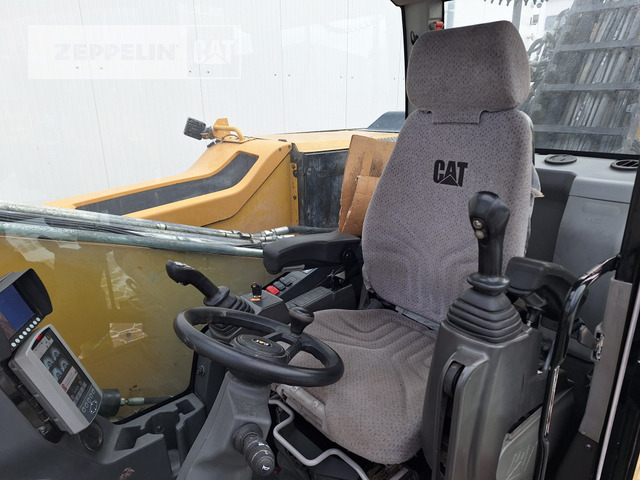 Manipulador de materiales Cat MH3024-06C: foto 33 Manipulador de materiales Cat MH3024-06C: foto 33