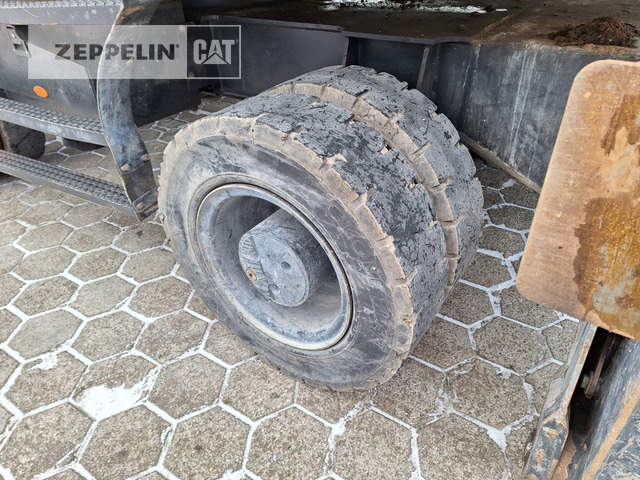 Manipulador de materiales Cat MH3024-06C: foto 16 Manipulador de materiales Cat MH3024-06C: foto 16