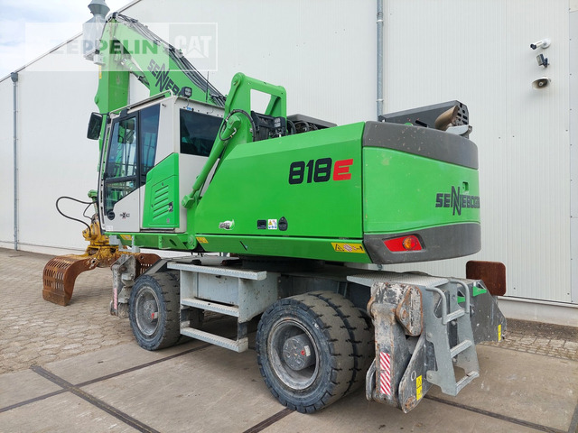 Sennebogen 818 - Manipulador de materiales: foto 3 Sennebogen 818 - Manipulador de materiales: foto 3