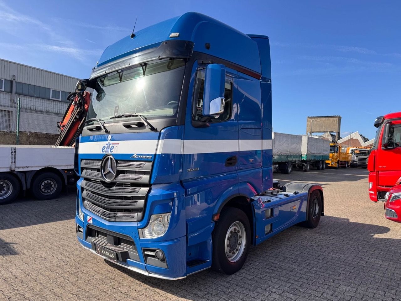 Mercedes-Benz 1848 LL Actros GIGA Hydra Walkingfloor/ Kipper - Cabeza tractora: foto 2 Mercedes-Benz 1848 LL Actros GIGA Hydra Walkingfloor/ Kipper - Cabeza tractora: foto 2