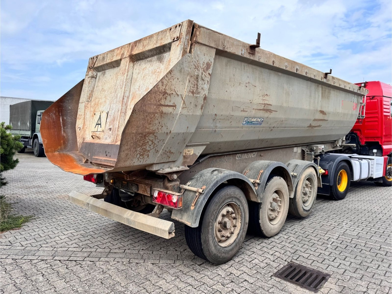 Menci SA700R Kipper Mulde 27m³ Lift Stahl 3 Stück - Semirremolque volquete: foto 5 Menci SA700R Kipper Mulde 27m³ Lift Stahl 3 Stück - Semirremolque volquete: foto 5