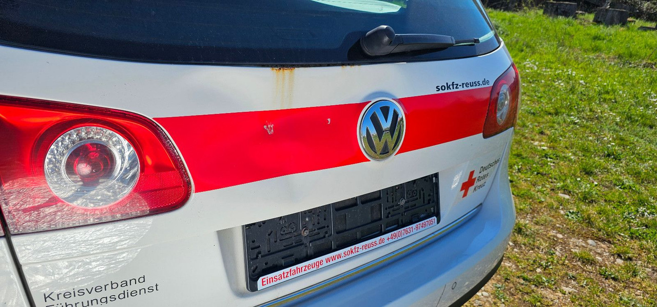 Volkswagen Allrad Feuerwehr Kommandowagen HVO KDOW ELW - Sedan: foto 5 Volkswagen Allrad Feuerwehr Kommandowagen HVO KDOW ELW - Sedan: foto 5
