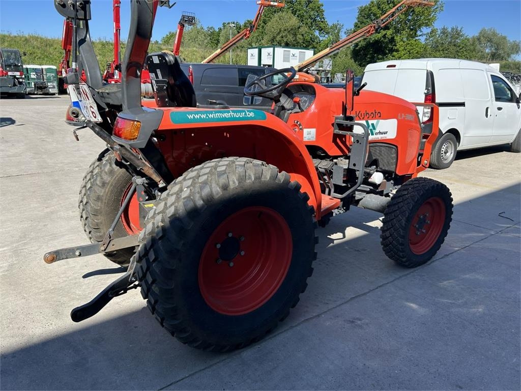 Kubota L1-382 (5283)  - Tractor municipal: foto 5 Kubota L1-382 (5283)  - Tractor municipal: foto 5