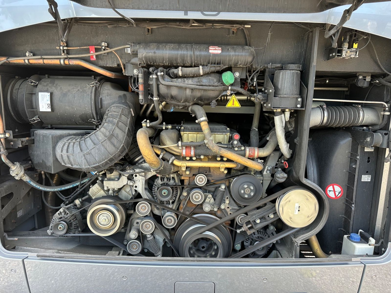 Mercedes-Benz Tourismo E 15 RHD (wenig Km*TOP*DE) - Autocar: foto 3 Mercedes-Benz Tourismo E 15 RHD (wenig Km*TOP*DE) - Autocar: foto 3